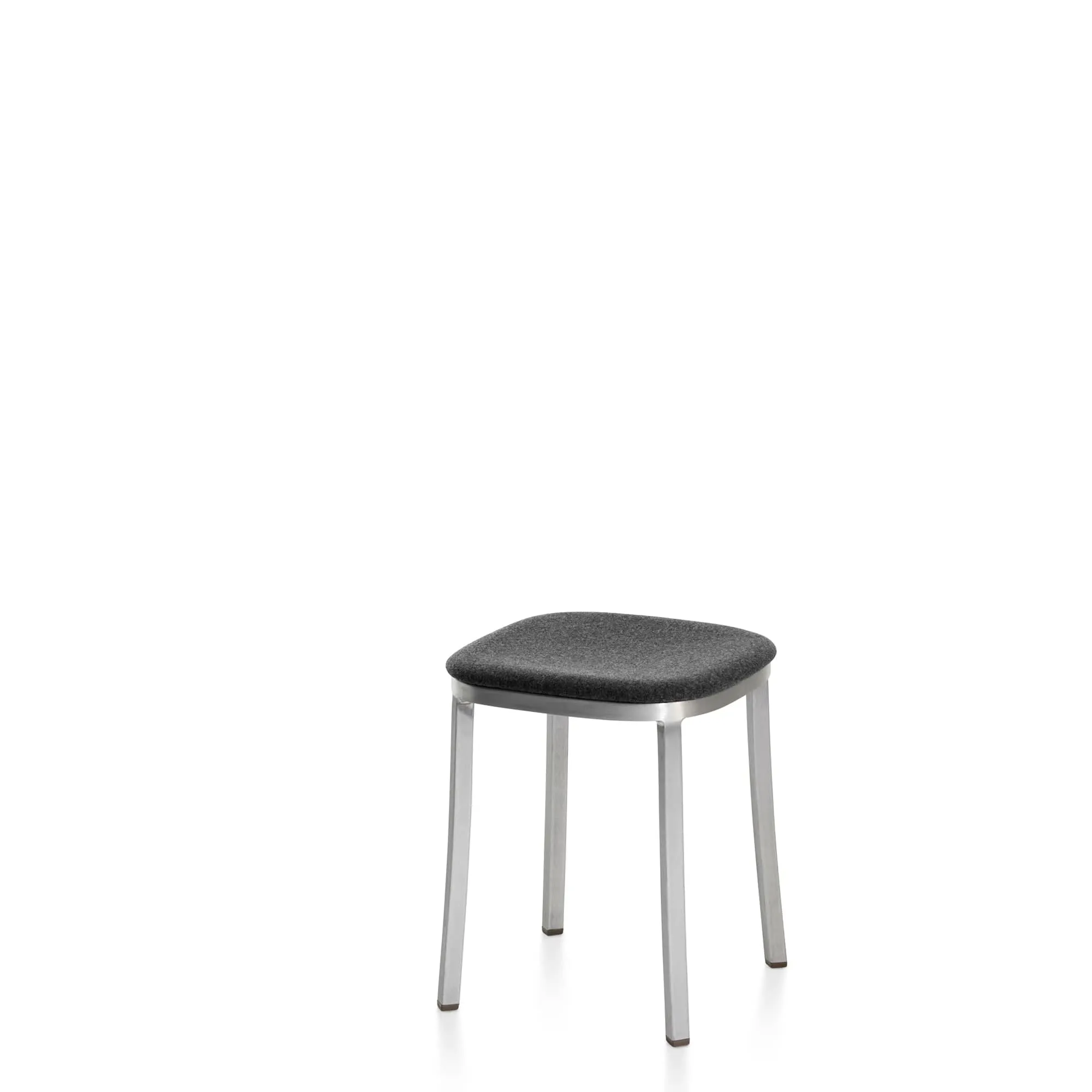 1 Inch small stool by Jasper Morrison