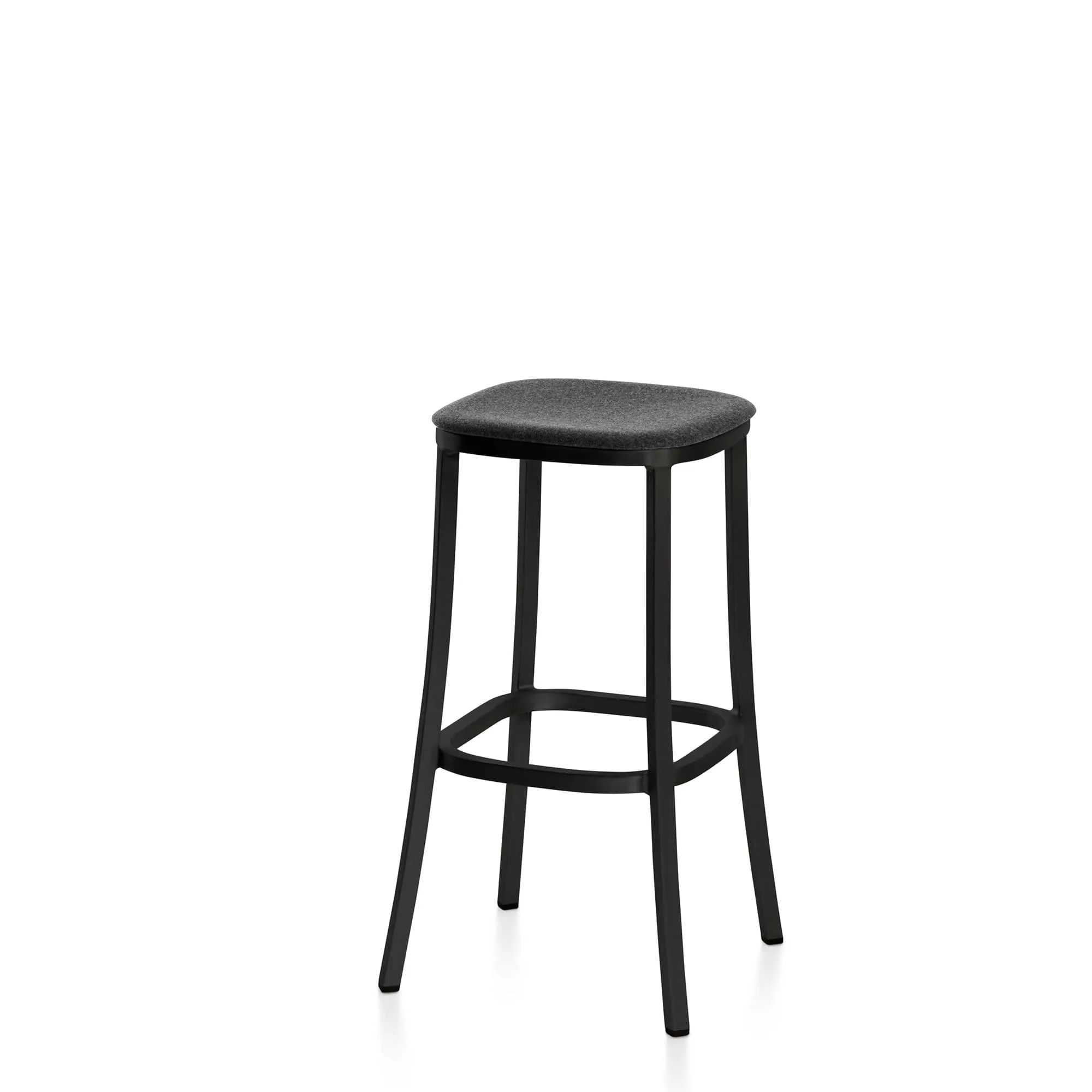 1 Inch stool by Jasper Morrison