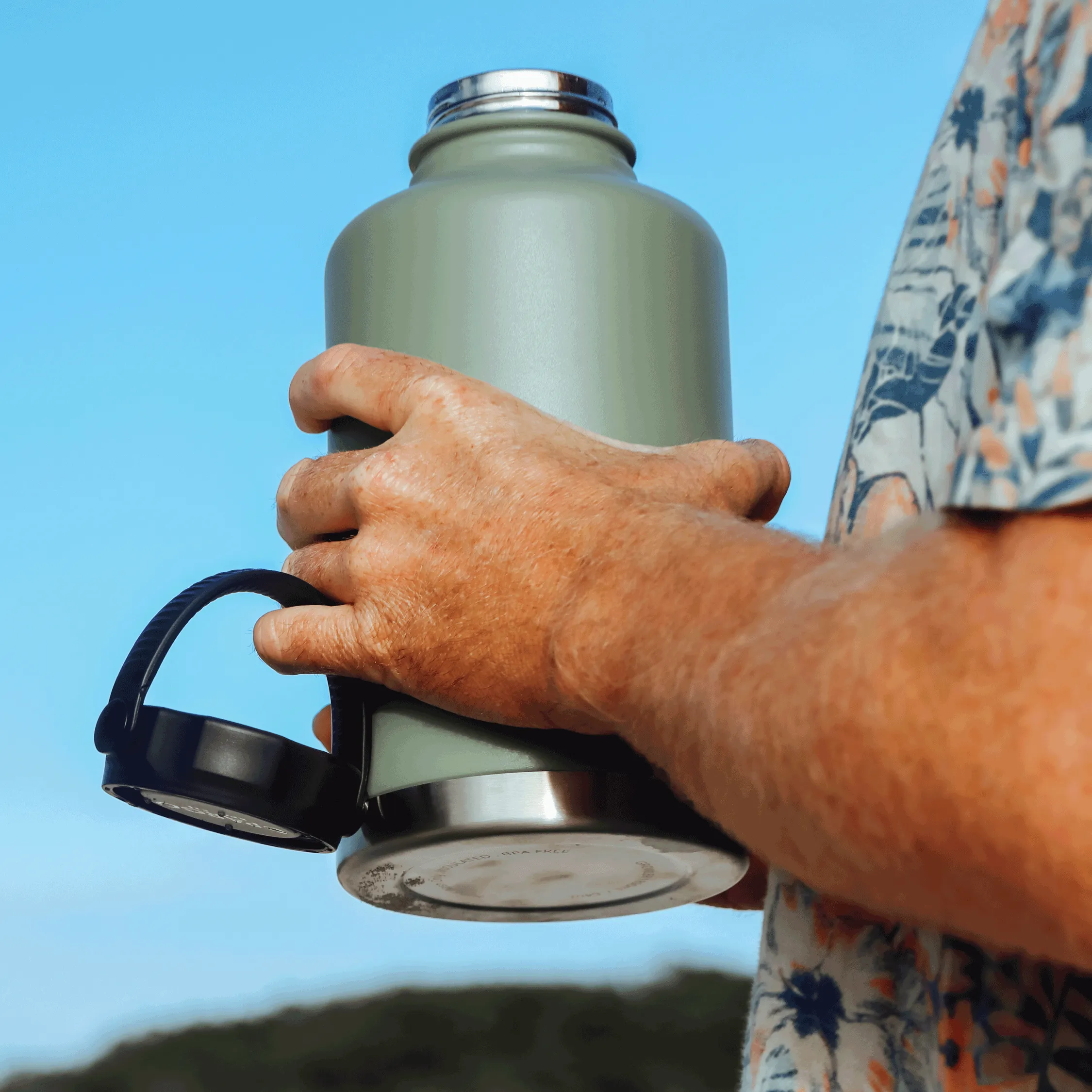 1890mL Insulated Water Bottle
