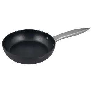 20cm/8" Fry Pan with Pour Spout | Cook Ultimate Pro | Zyliss