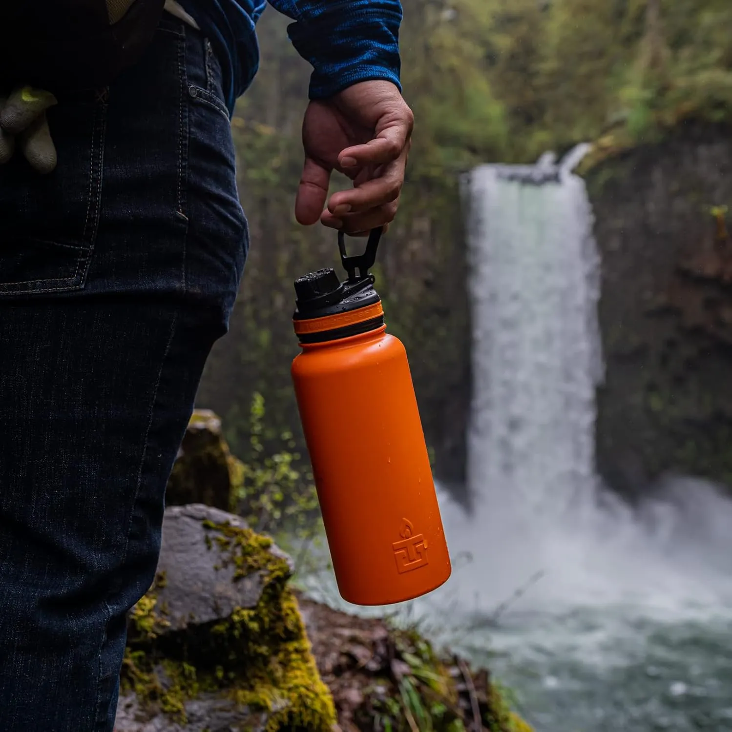 32 oz Vacuum Insulated Sport Bottle | Custom Laser Engraved Options | Stainless Steel, Double-Walled, Wide Mouth (Green - Blank)