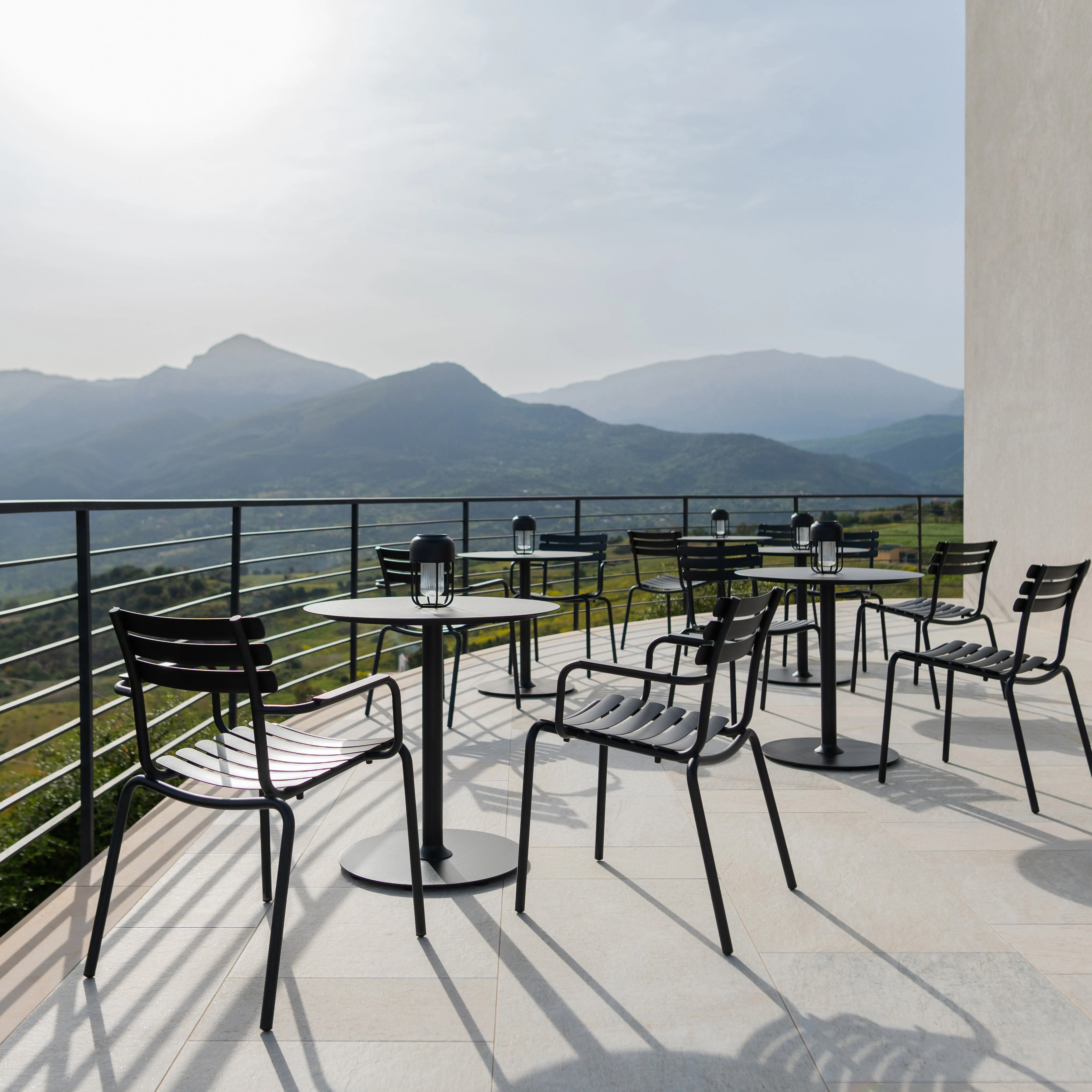 ALUA Outdoor Armchair