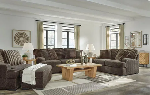 Aylesworth Chocolate Oversized Chair