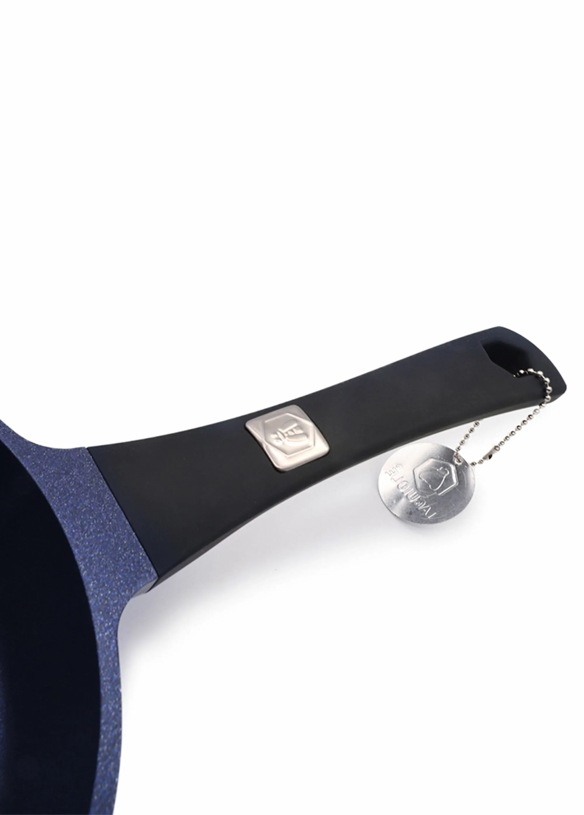 Black sauté pan 24cm "Blue Diamond"