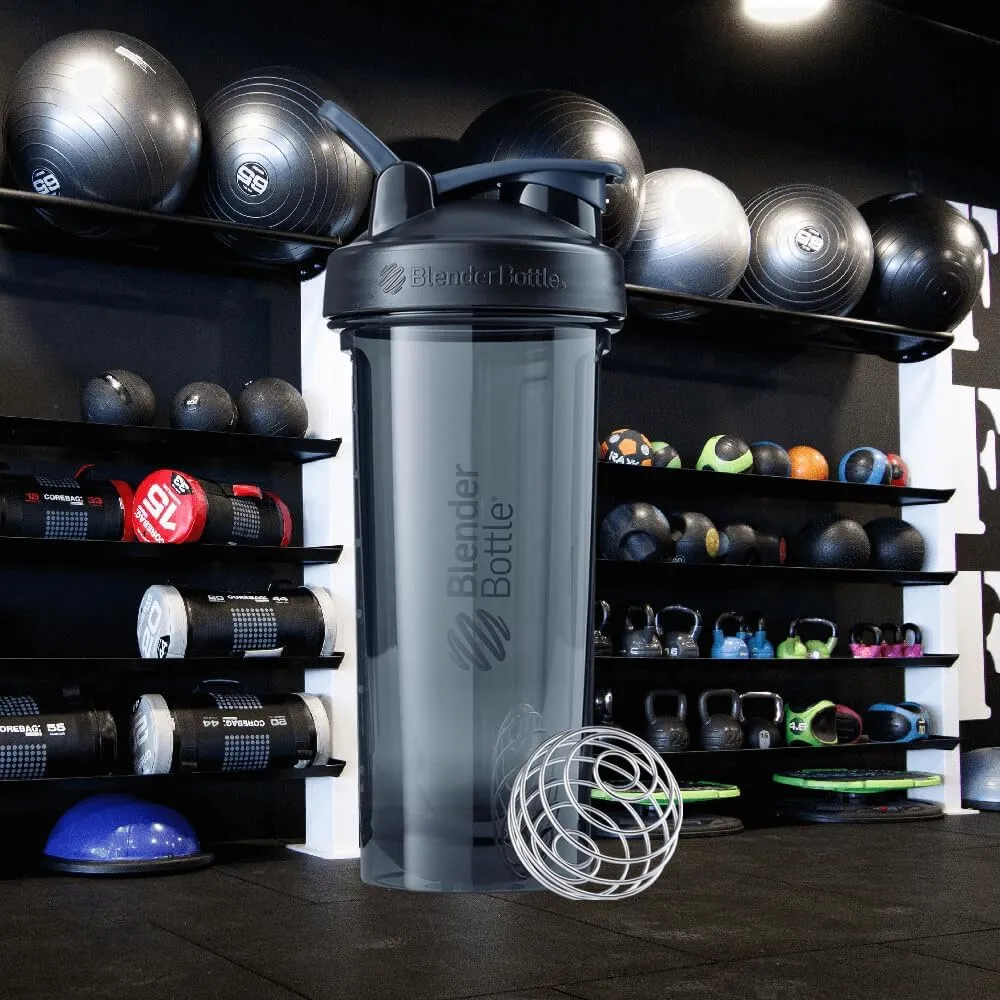 BlenderBottle Shaker Bottle Pro Series Perfect for Protein Shakes and Pre Workout, 28-Ounce, Black (Pack of 1)