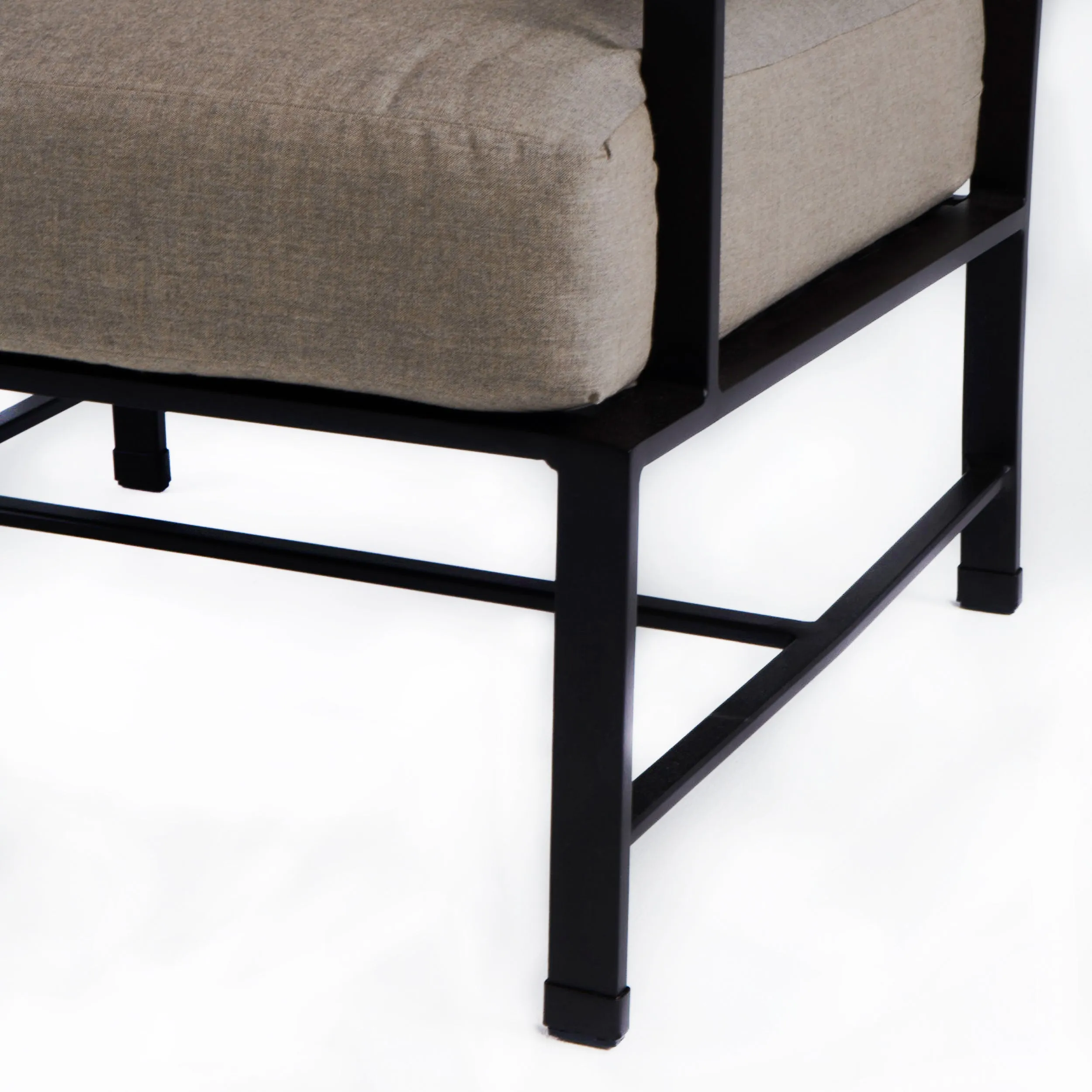 Colby Fixed Chair