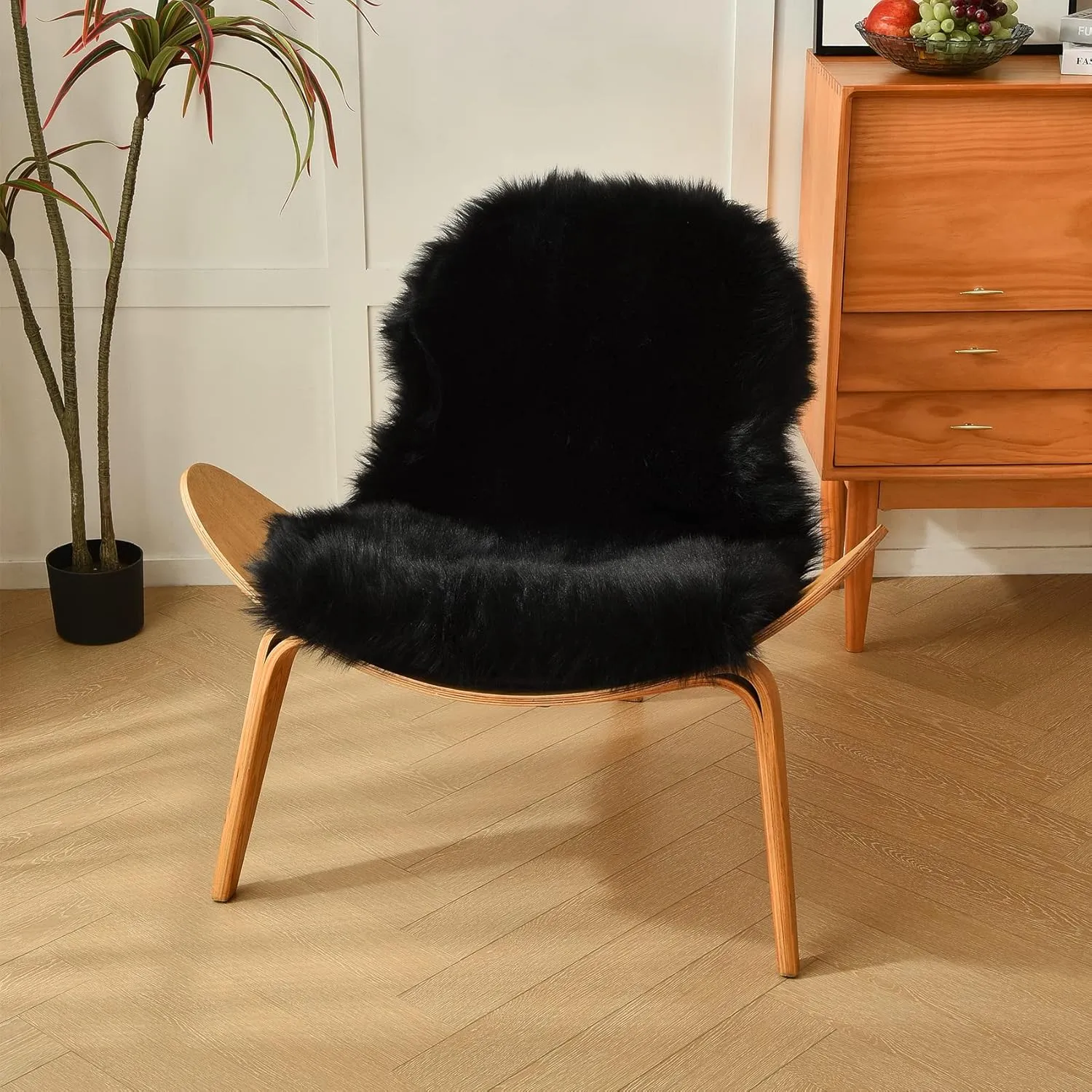 duduta Black Faux Fur Throw Rugs 2x3 ft, Fluffy Shag Sheepskin Rug Seat Chair Covers, Washable Rugs Room Decor