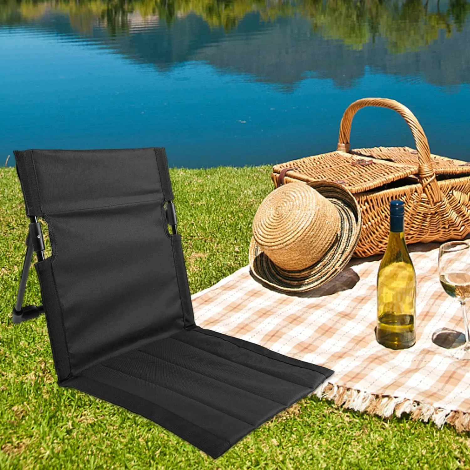 Folding Beach Chair Breathable Stable Portable Beach Chair with Sponge Filling & Mesh Pocket Lightweight Soft Sturdy Folding Floor for Fishing, Barbecues, Hiking, (Black)