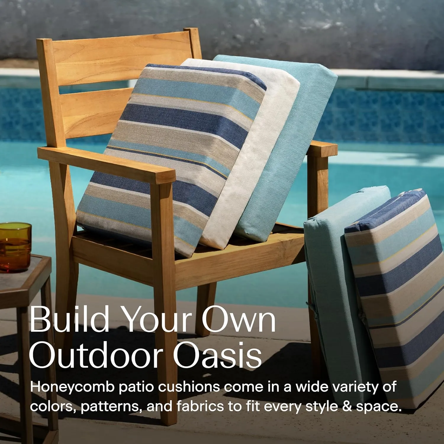 Honeycomb Outdoor Cushion Set 20" x 20", Medina Medallion Dining Patio Cushions
