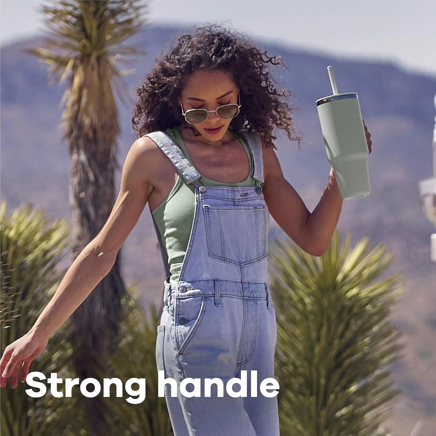 Hydro Flask 24 Oz Travel Tumbler with Handle, Lid and Straw - Insulated Stainless Steel in 24 Oz Black
