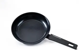 IKO Black Label Ceramic Skillet Non-Stick Frying pan, Kitchen Pots and Pans Cookware, Eco Friendly and Dishwasher Safe, 100% Free of PFAS/PTFE/PFOA/LEAD/CADMIUM (Silver, 9.5 Inch)