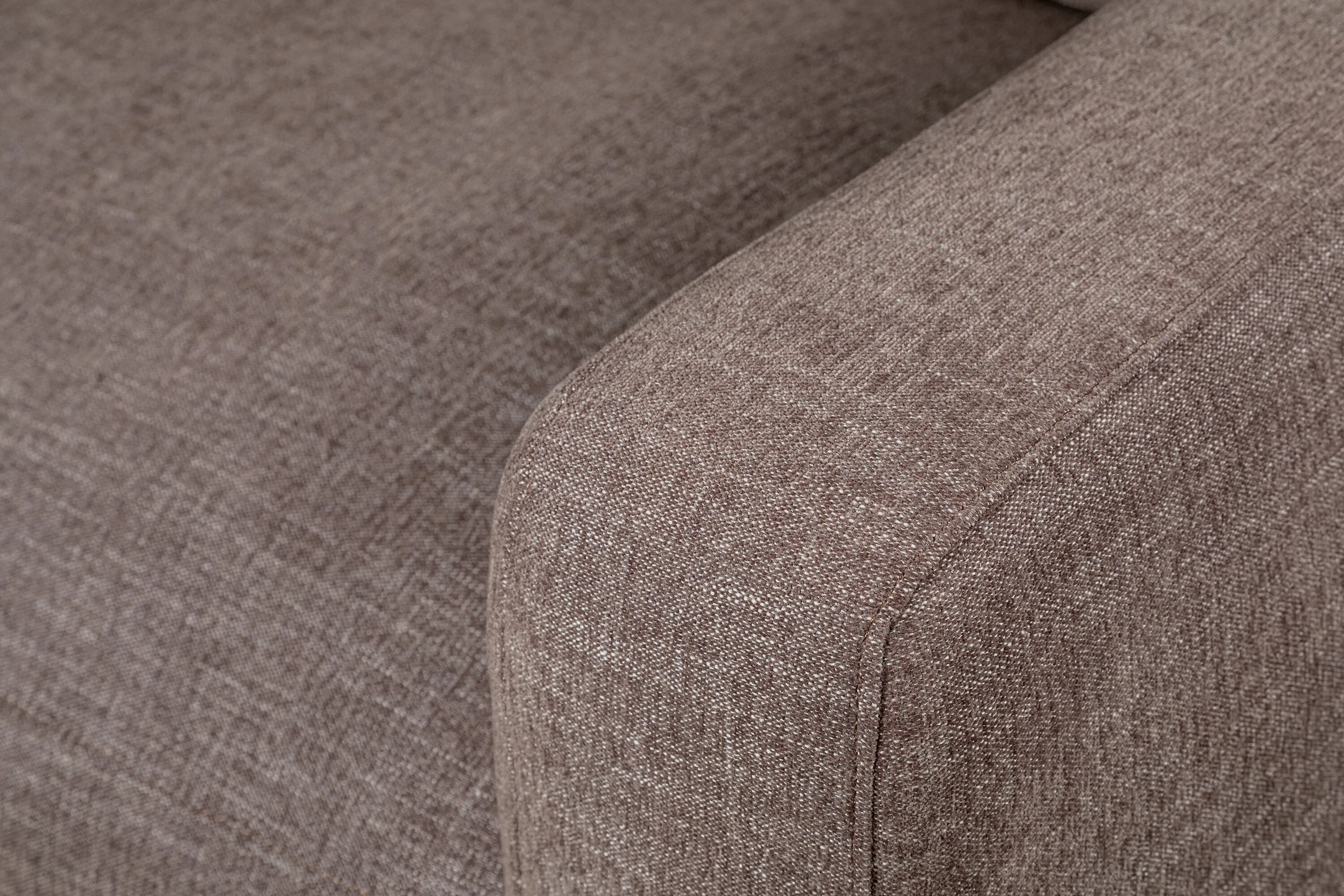 Kort & Co. Lotus Modular 42.5" Chenille Fabric Right-Facing Chair with Feather Down Cushions - Coffee Brown | Fauteuil modulaire de droite Lotus de Kort & Co. de 42,5 po en tissu de chenille avec coussins en duvet et plumes - brun café
