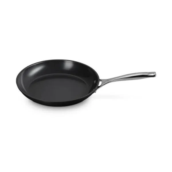 Le Creuset Ceramic Non-Stick 24cm & 28cm Fry Pan Set