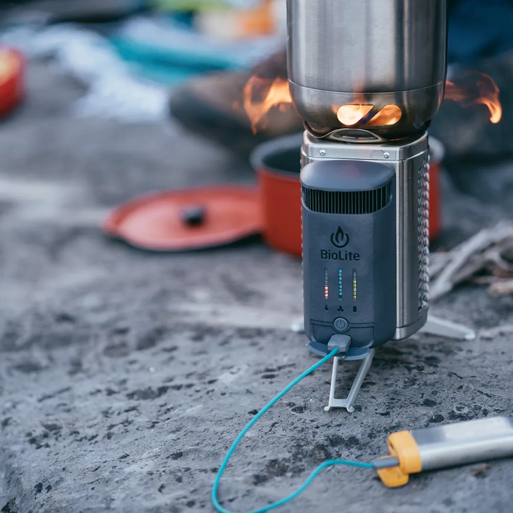 [Limited Edition] Biolite CampStove 2 Bundle Climate Neutral