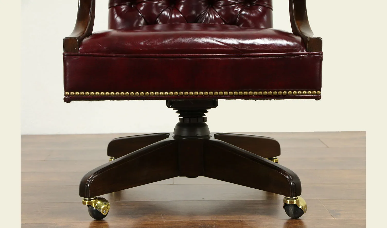 Luxury Office Director Chair Tufted Design Made in Solid wood with Leatherette and Soft Padded - Armrest and Swivel Base and Polish- Dark-Red Cherry