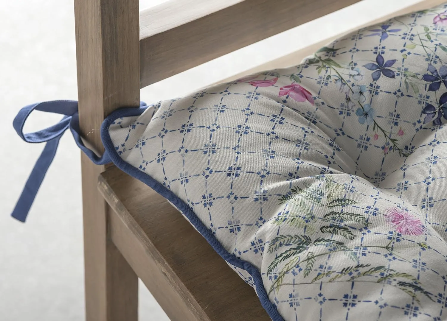 Maison d' Hermine Chairpads 16"x16" 100% Cotton Comfortable Set of 2 Chair Pads with Ties Polyester Filling Cushion/Pillow for Dining, Office, Kitchen, Home & Living Room, Faience - Spring/Summer