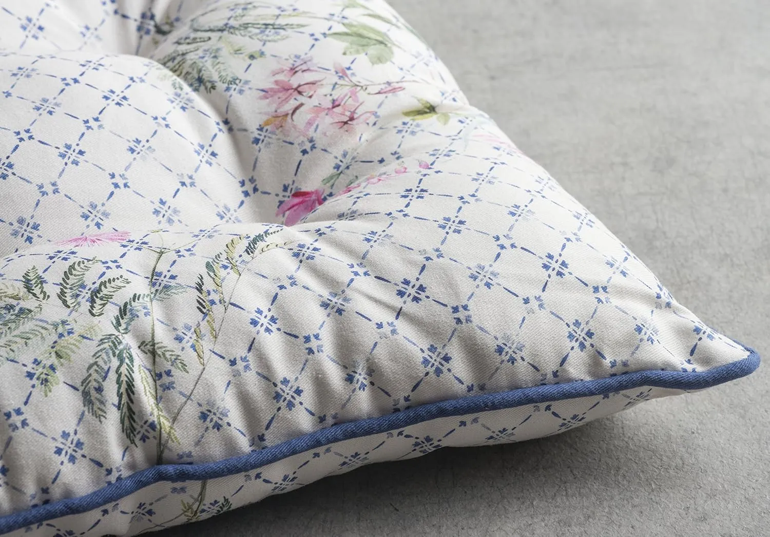 Maison d' Hermine Chairpads 16"x16" 100% Cotton Comfortable Set of 2 Chair Pads with Ties Polyester Filling Cushion/Pillow for Dining, Office, Kitchen, Home & Living Room, Faience - Spring/Summer
