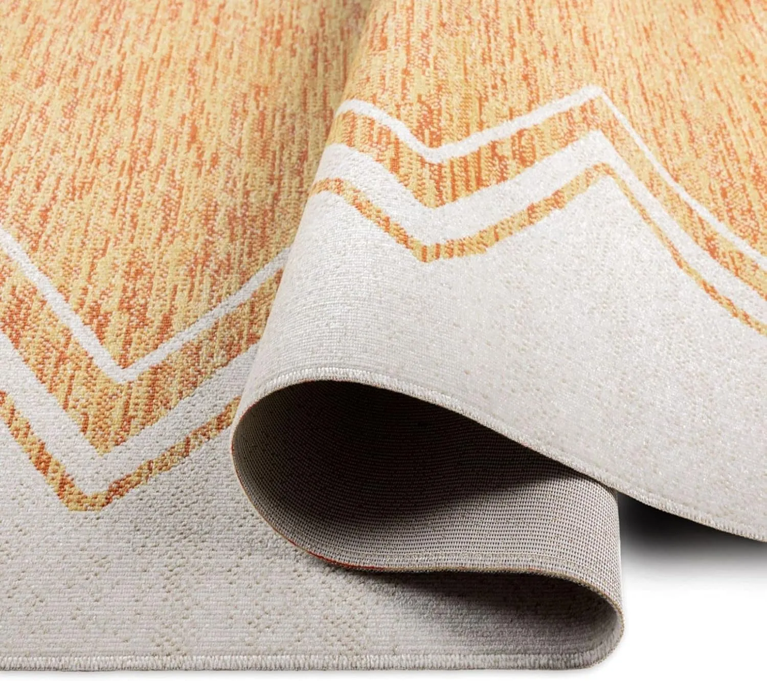 Nicole Miller New York Patio Sofia Leon Indoor/Outdoor Area Rug 7'9"x10'2"