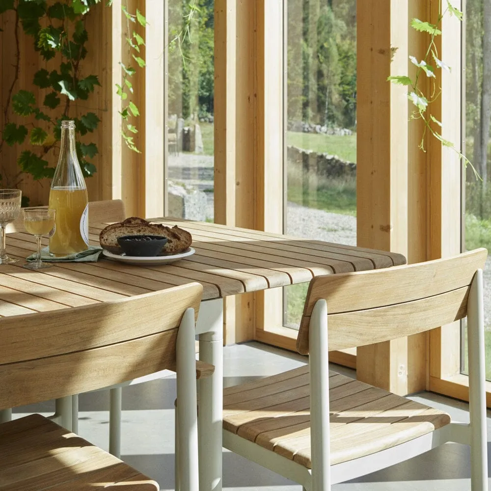 Pelago Outdoor Chair