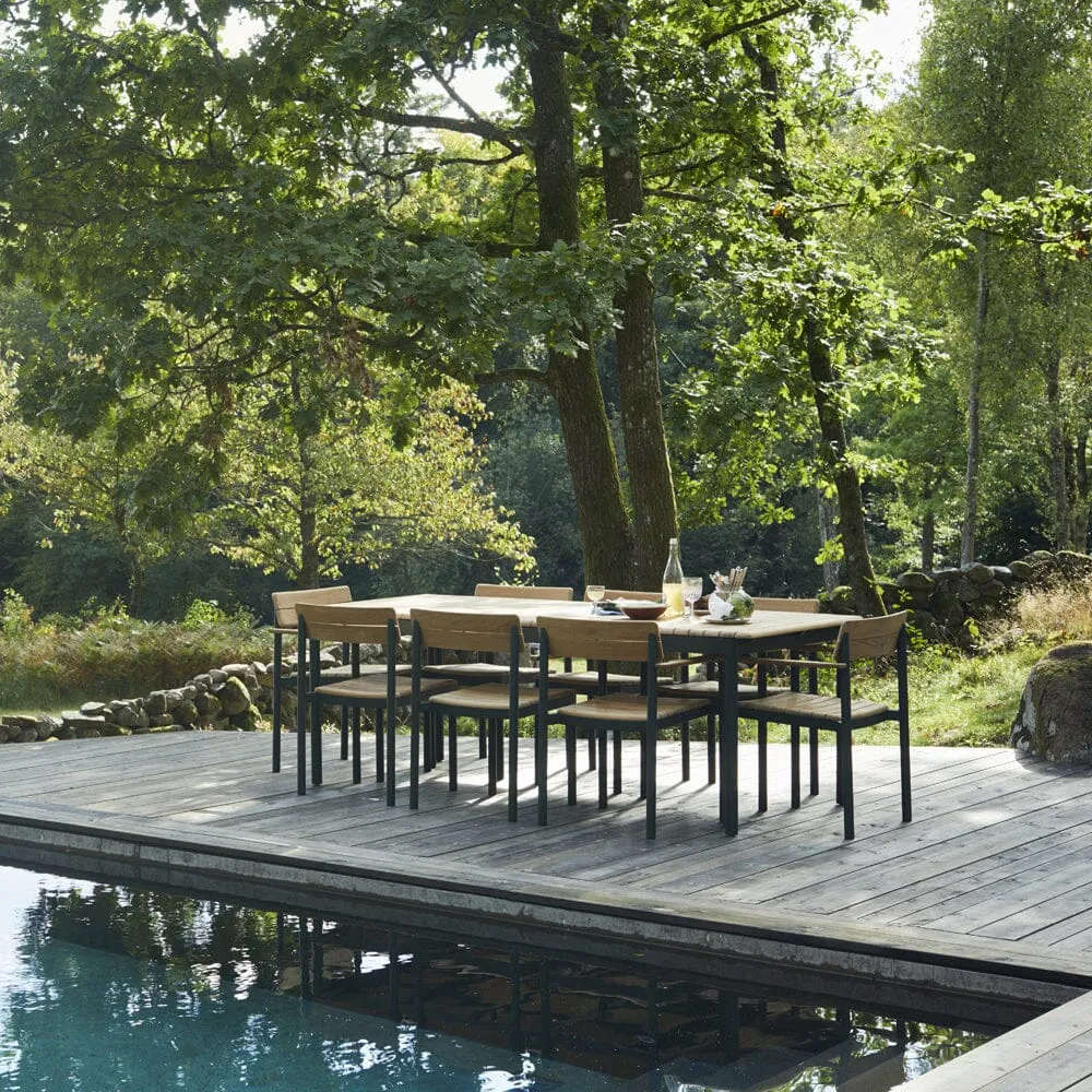 Pelago Outdoor Chair