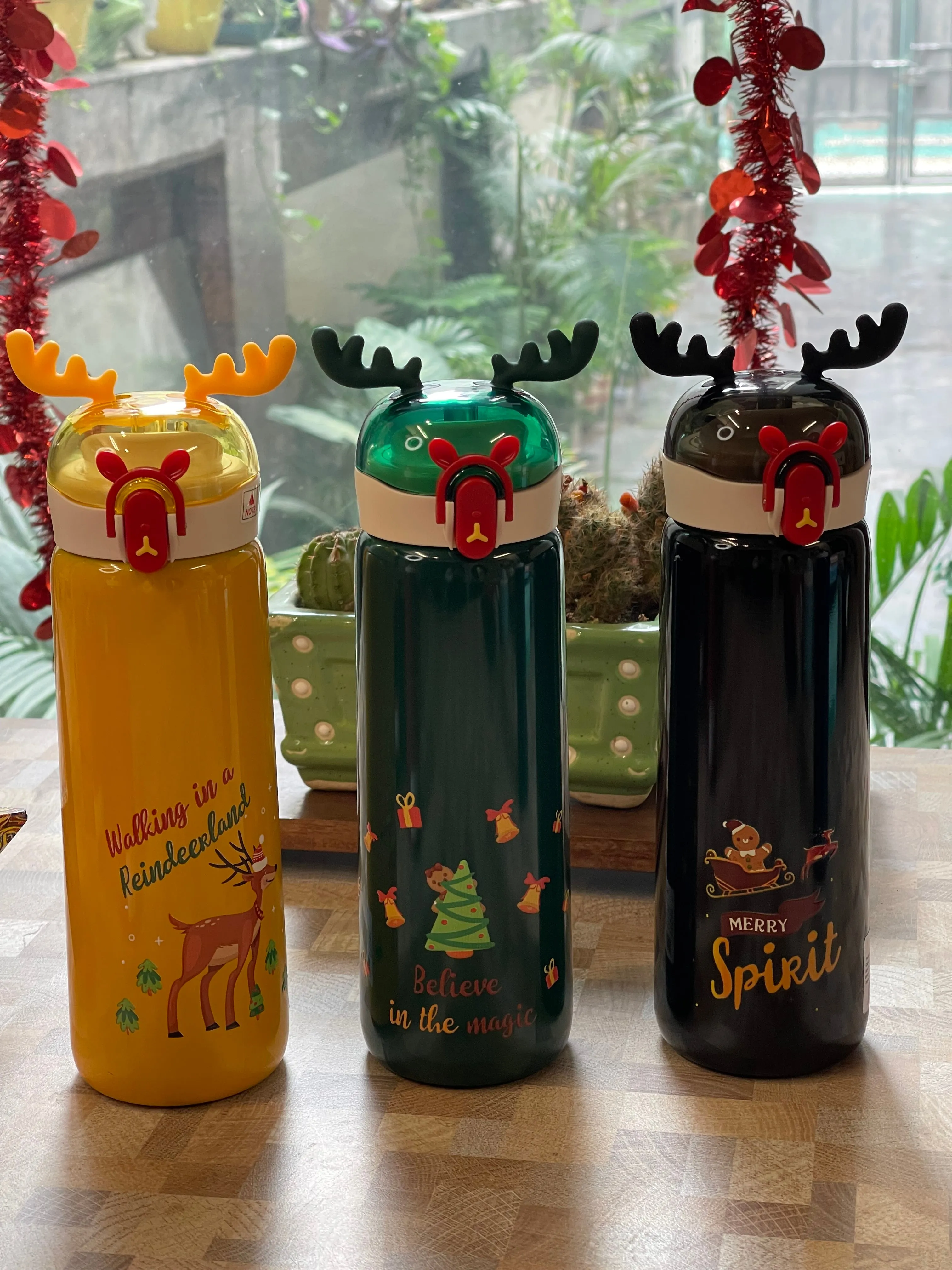 Santa Secret Sip ( stainless steel bottle)