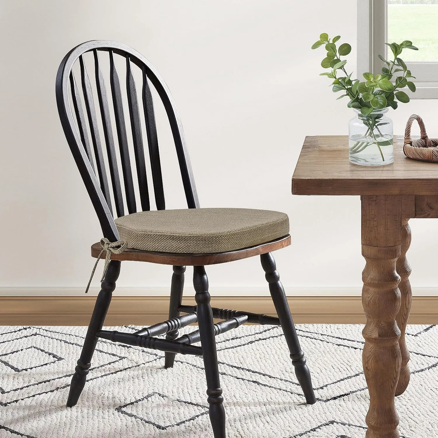 Shinnwa Dining Chair Cushions Set of 4, High-Resilience Foam Windsor Seat Pads, Kitchen Chair Cushions with Ties & Textured Cover, 4 Pack, 16.5 x 15.5 x 2, Light Brown
