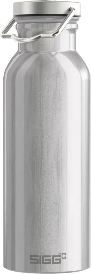 SIGG - Aluminum Water Bottle Original - Made in Switzerland - Lightweight - BPA-free - for Carbonated Drinks 17 / 25 Oz