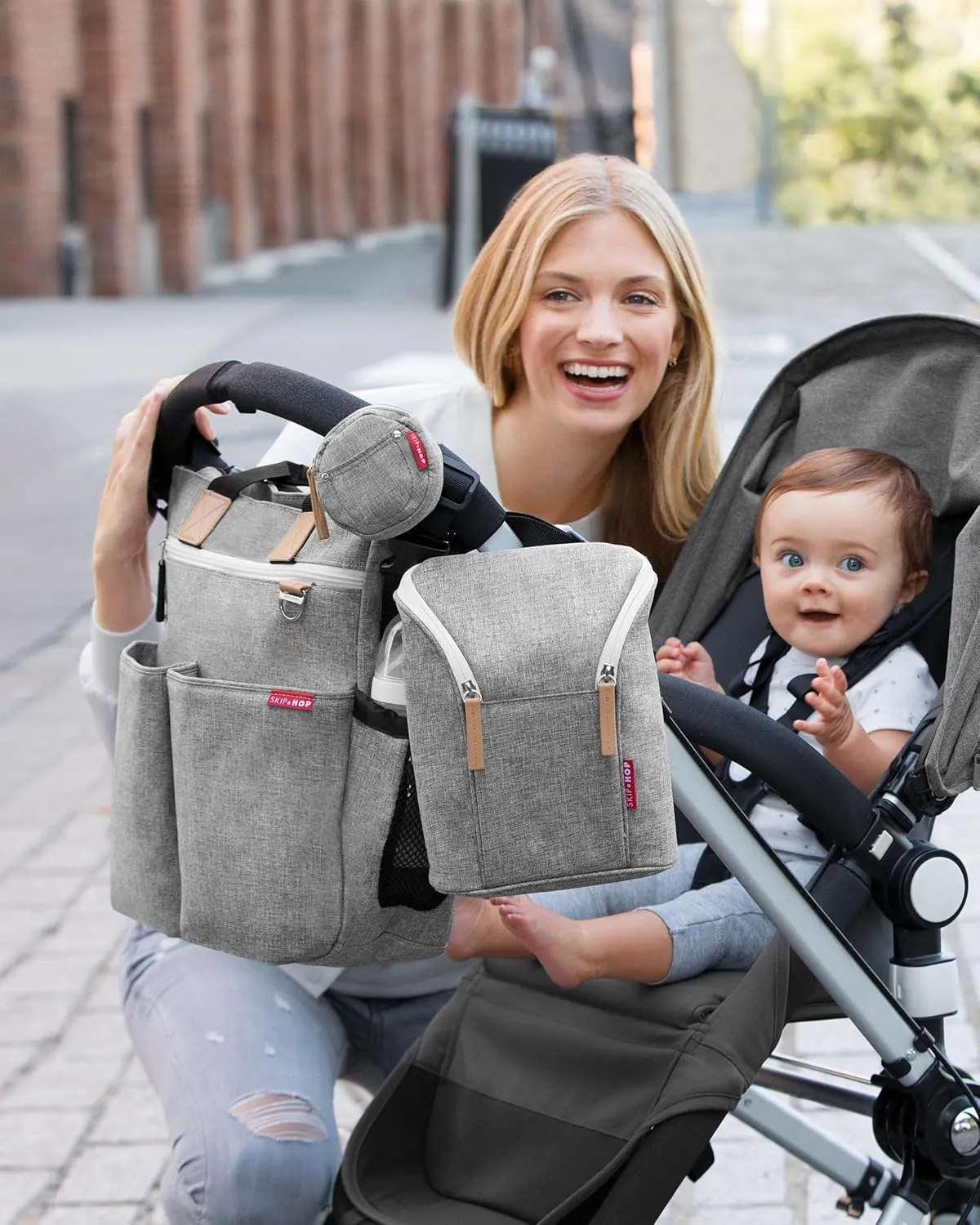 Skip Hop Baby Breastmilk Cooler Insulated Bottle Bag, Grab & Go, Chevron