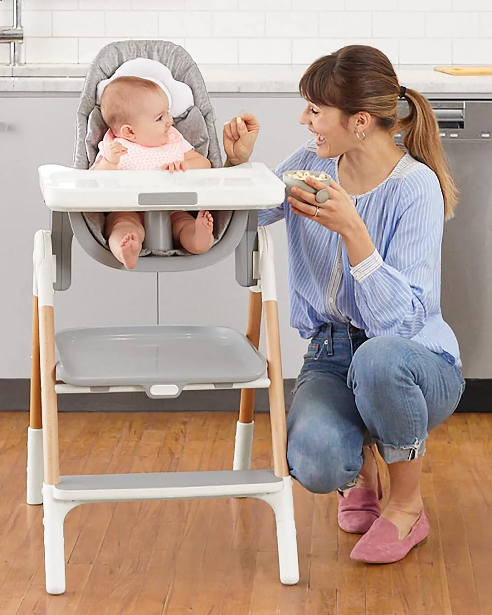 Skip Hop Baby High Chair 2-in 1 Convertible High Chair, Sit-to-Step, Grey/White