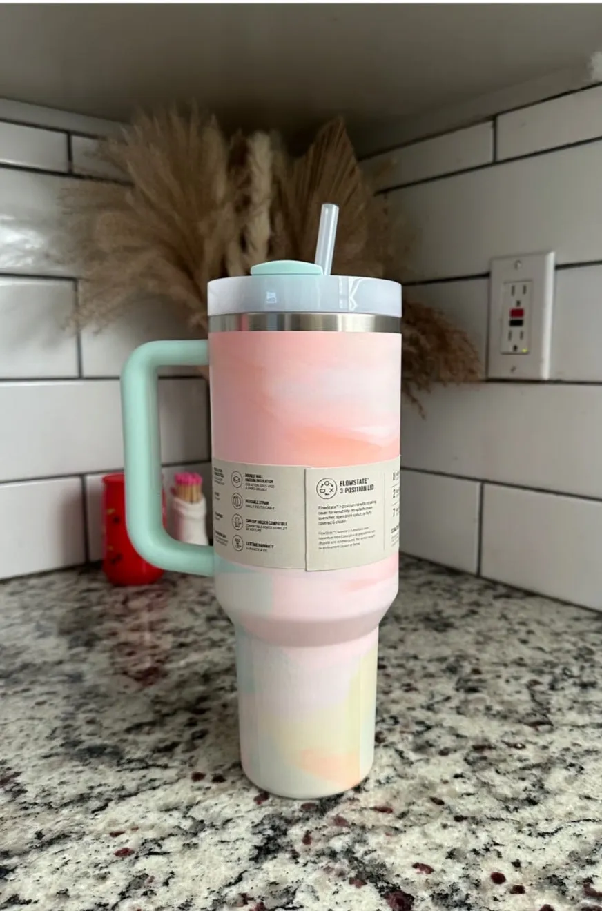 Stanley Design Quencher H2.0  Tumblers [40 Oz]