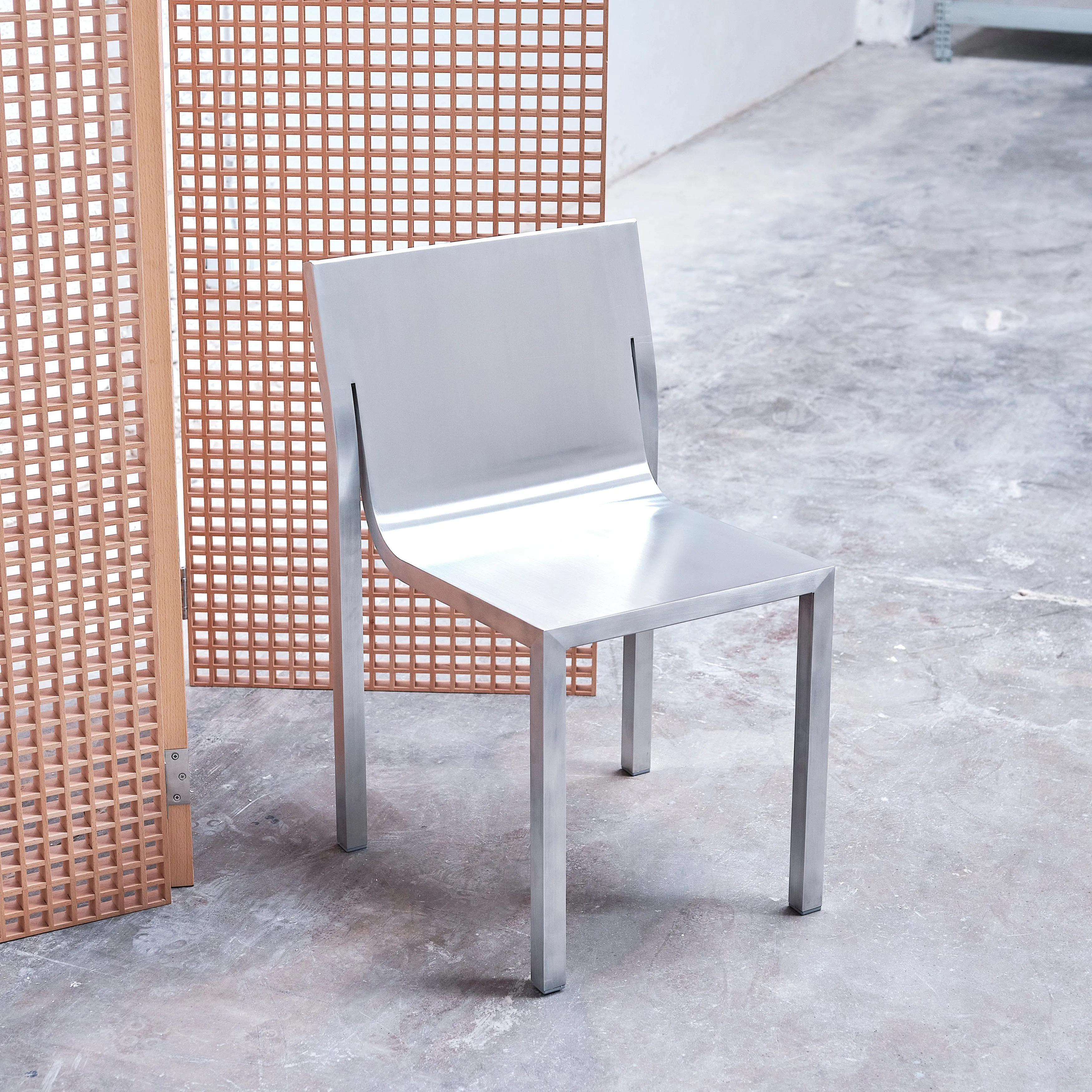 Stedelijk Stackable Chair - Aluminum: Quick Ship