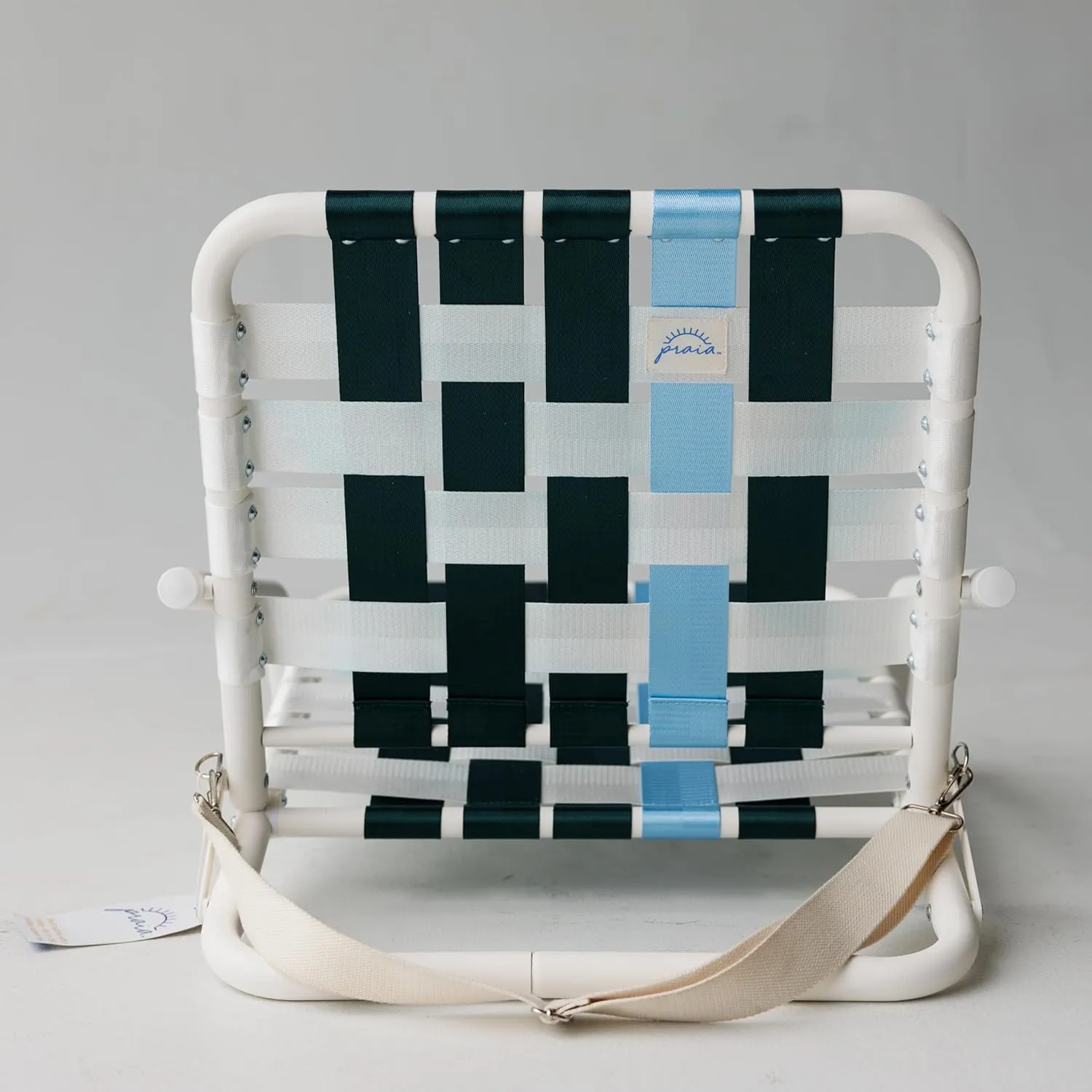 The Praia Beach Chair- an extremely lightweight and durable beach chair, foldable, easy to use, easy to carry, retro, lawn chair, beach chair, low profile, comfortable, minimalistic, long lasting, fun