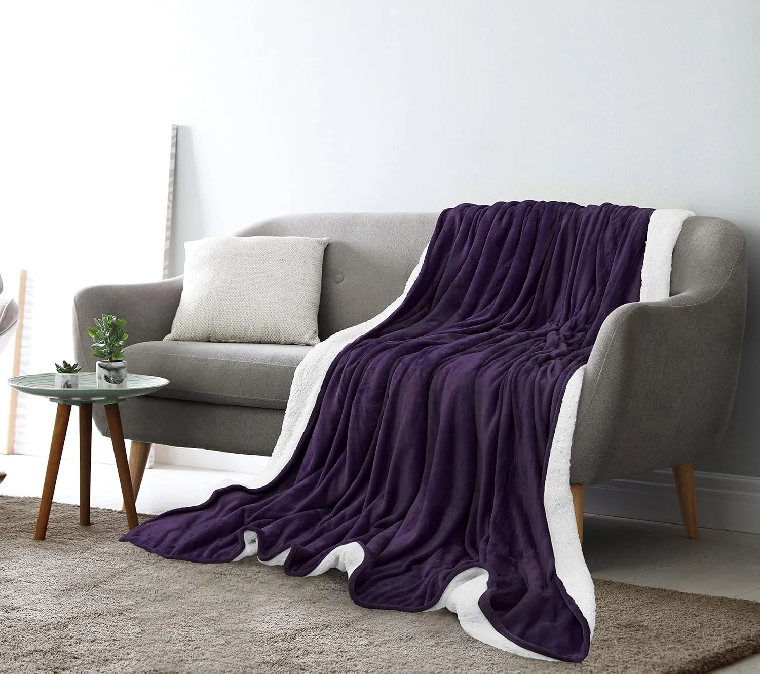 Utopia Bedding Sherpa Blanket King Size (Plum, 90x102 Inches) - Soft Lightweight Plush Fleece Reversible Blanket for Bed, Sofa, Couch, Camping and Travel