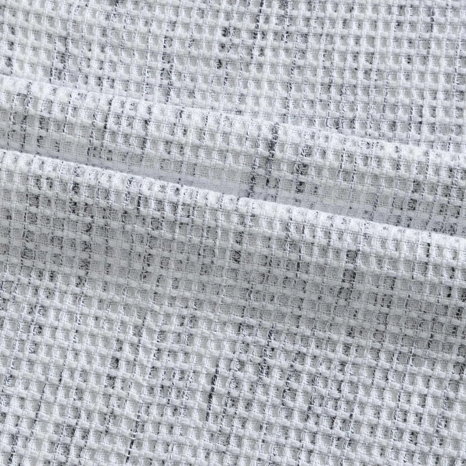 Vera Wang - Queen Blanket, Soft Cotton Luxury Bedding, Modern Luxurious Bedding with Waffle Weave Knit (Jasper Waffle White/Black, Queen)