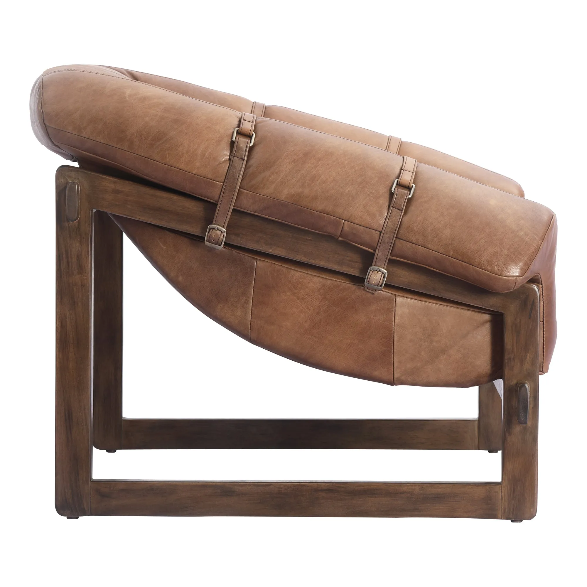Vintage Mood Accent Chair: Timeless Elegance & Comfort