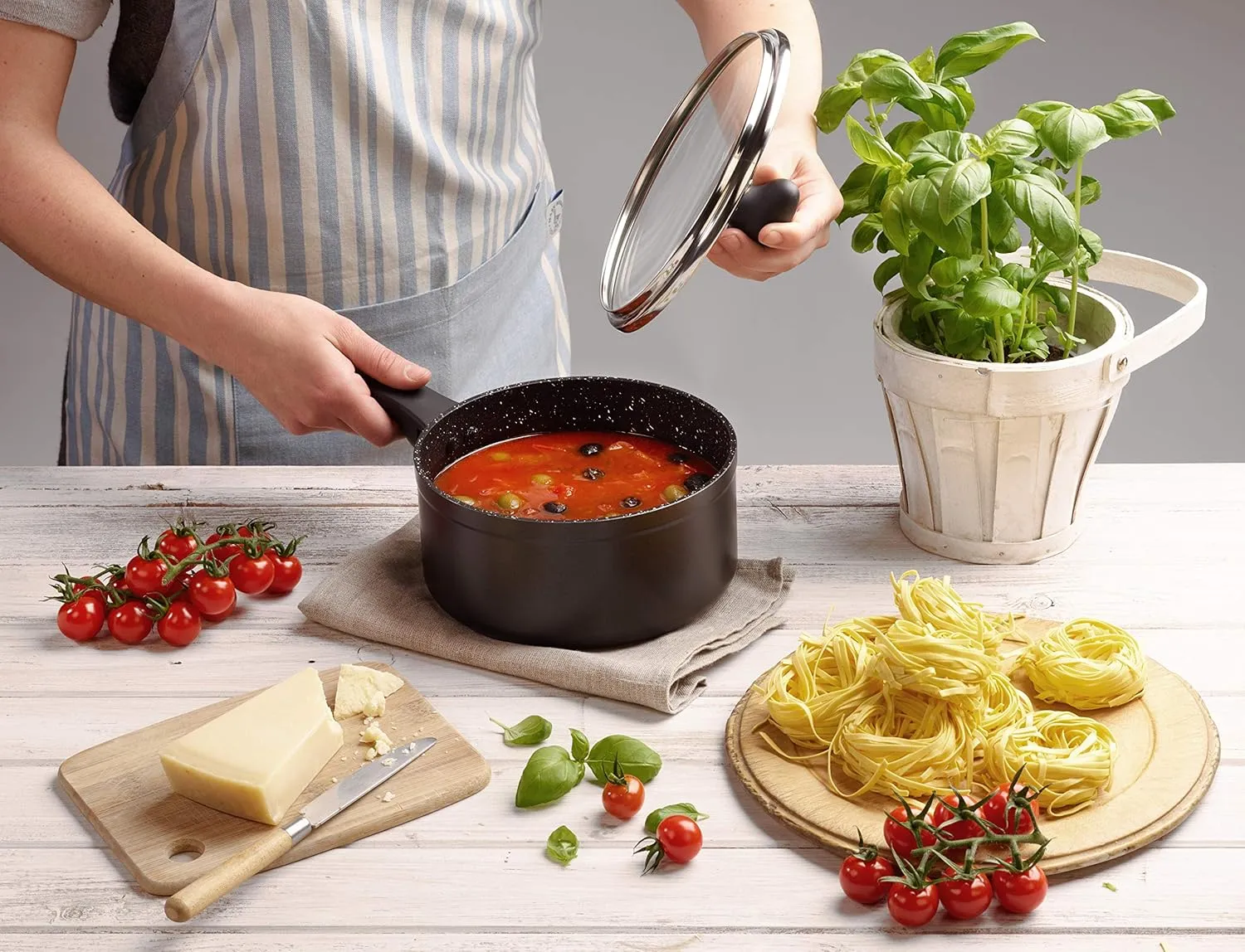 Zyliss Cook Non-Stick Saucepan